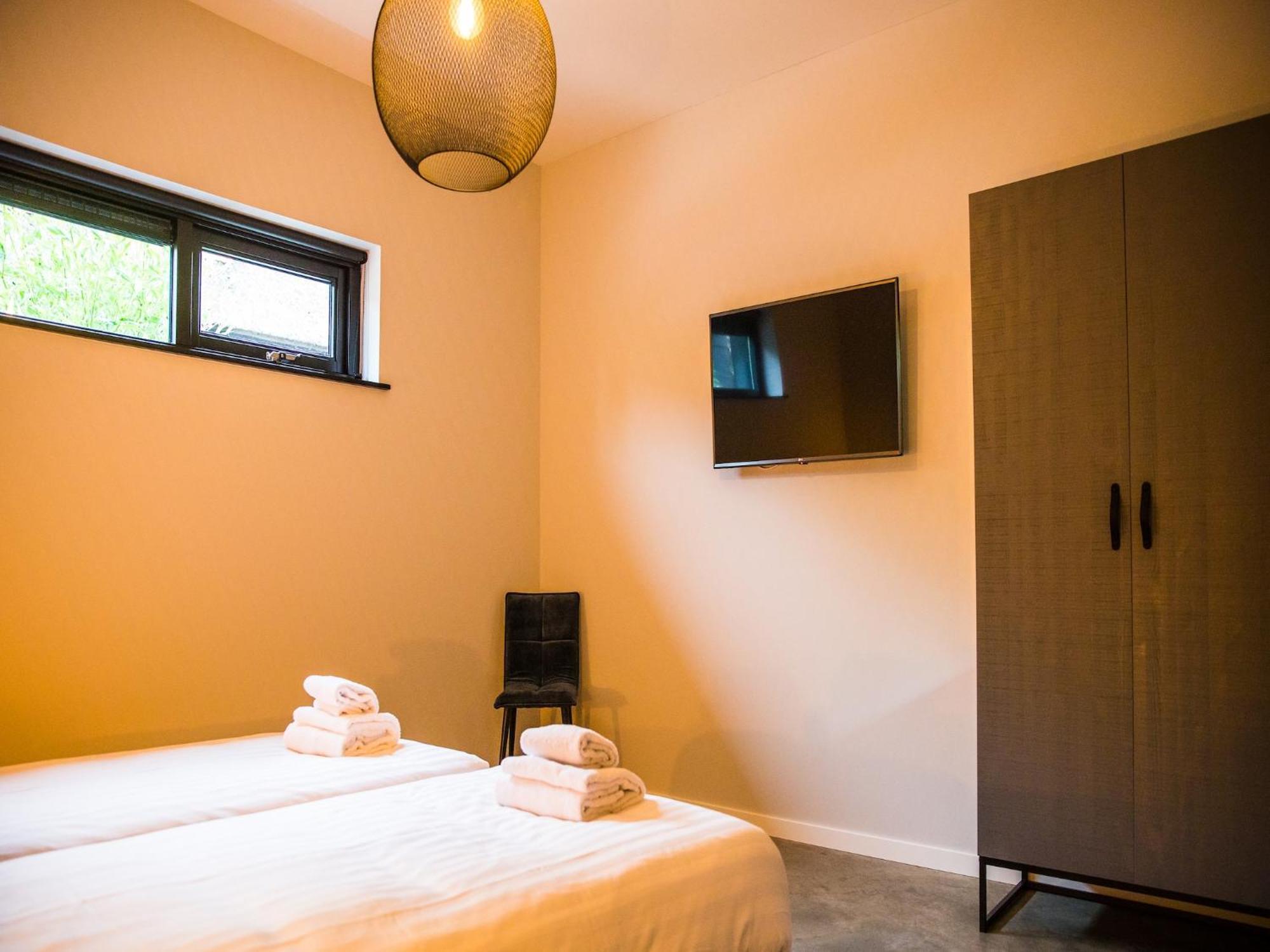 Cozy Holiday Home In Vrouwenpolder Close To The Beach Екстер'єр фото