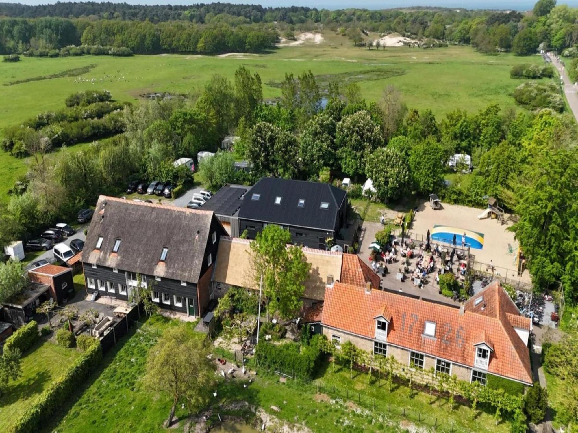 Cozy Holiday Home In Vrouwenpolder Close To The Beach Екстер'єр фото