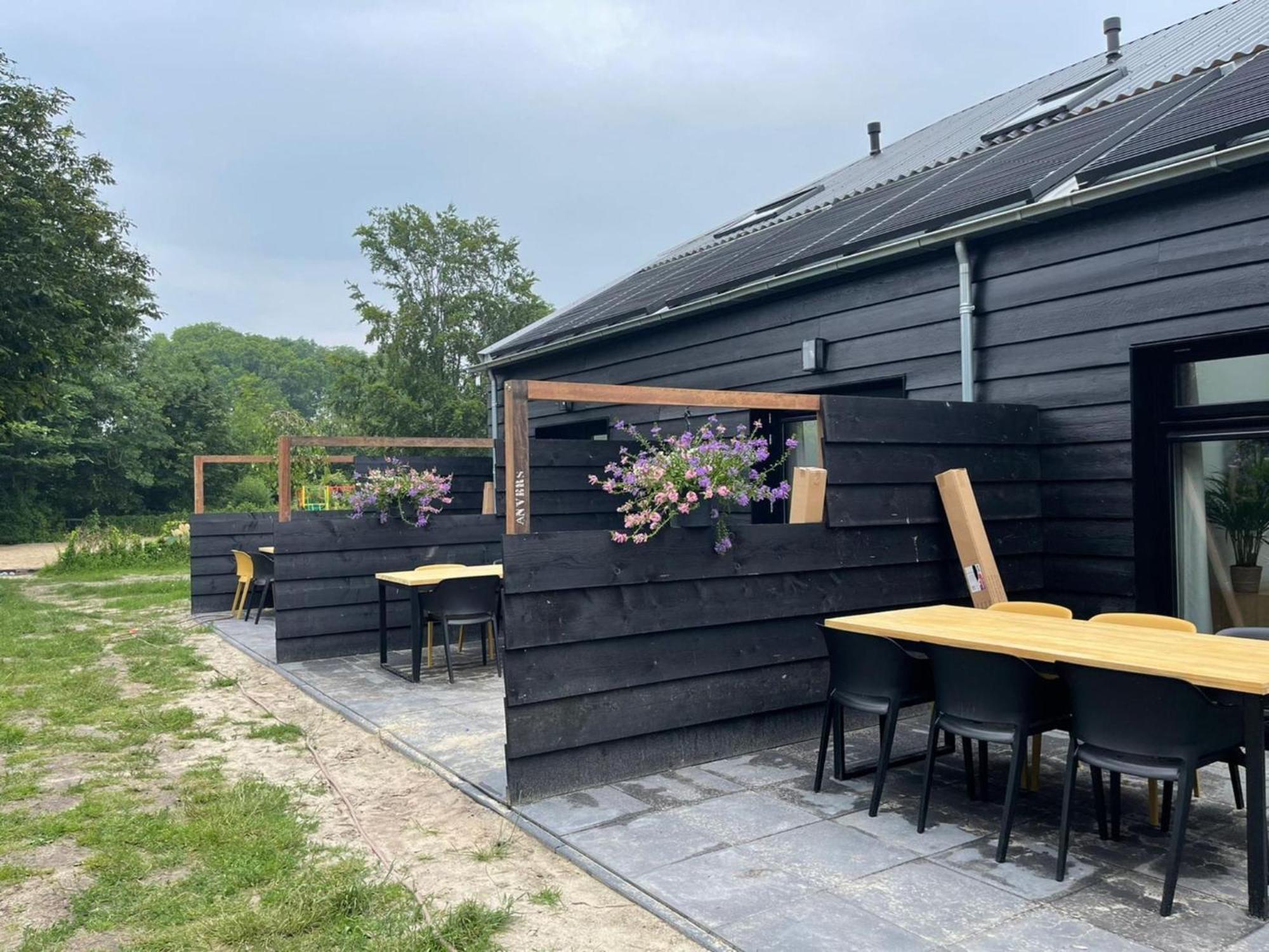 Cozy Holiday Home In Vrouwenpolder Close To The Beach Екстер'єр фото